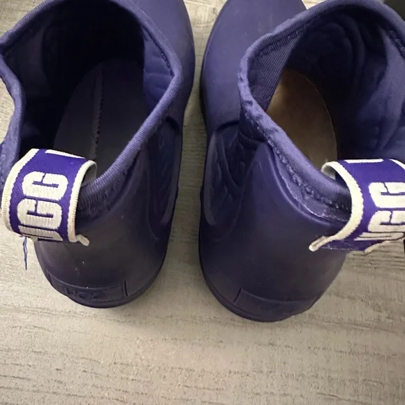 UGG Chevonne Waterproof Chelsea Rain Boots Purple - Picture 3 of 8